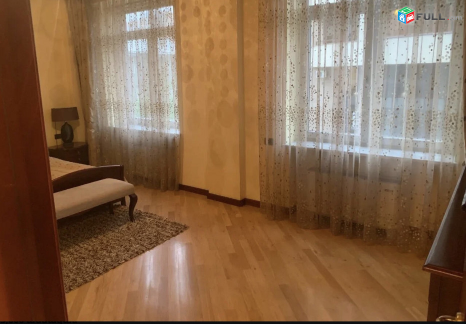 IN0128 Ընդարձակ 3  սենյականոց բնակարան նորակառույց շենքում Տերյան փողոցում