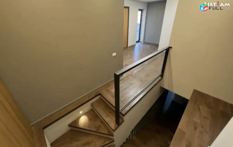IN0135 Ընդարձակ 5 սենյականոց բնակարան նորակառույց շենքում Քեռու փողոցում, 250 ք.մ., 3+ սանհանգույց