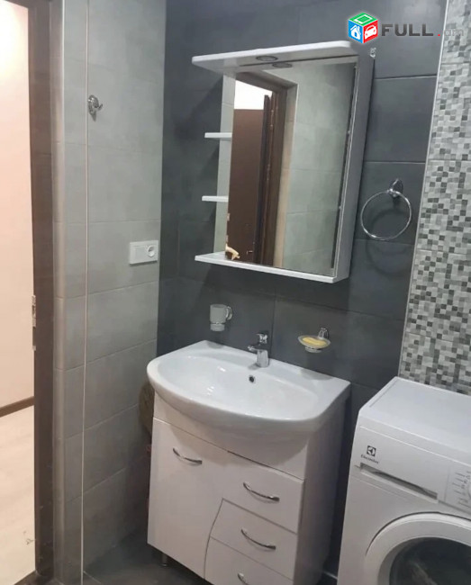 IN0150 Վարձով 2 սենյականոց բնակարան Պուշկինի փողոցում
