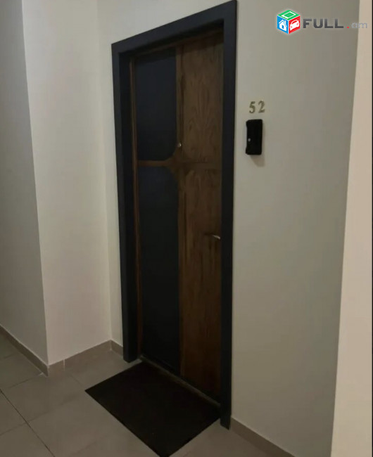 IN0161 Վարձով 4 սենյականոց բնակարան նորակառույց շենքում Հյուսիսային պողոտայում