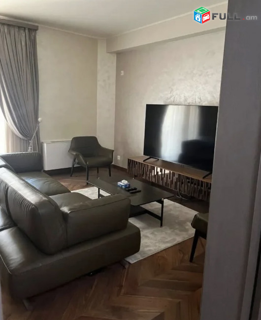 IN0161 Վարձով 4 սենյականոց բնակարան նորակառույց շենքում Հյուսիսային պողոտայում