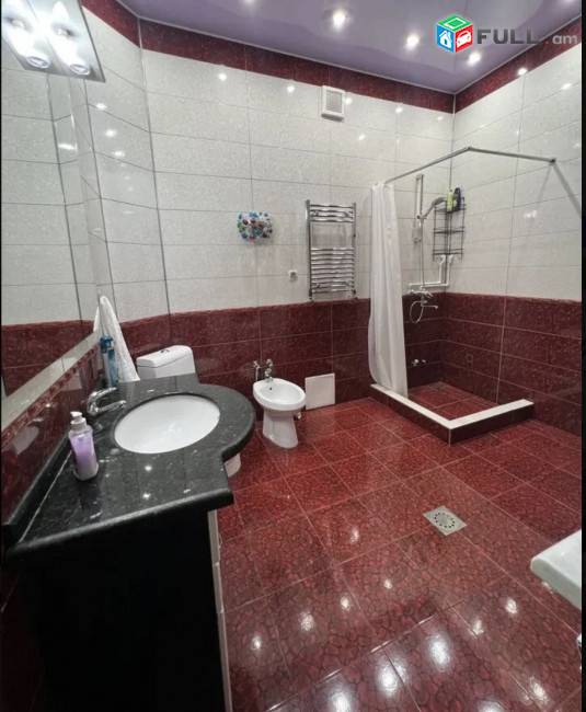 IN0191 Երեք հարկանի քարե տուն, Համո Սահյան Արաբկիրում, 600 ք.մ., 3+ սանհանգույց