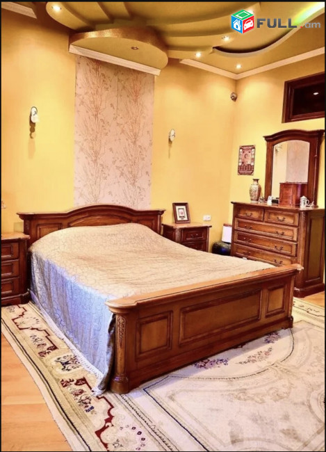IN0191 Երեք հարկանի քարե տուն, Համո Սահյան Արաբկիրում, 600 ք.մ., 3+ սանհանգույց