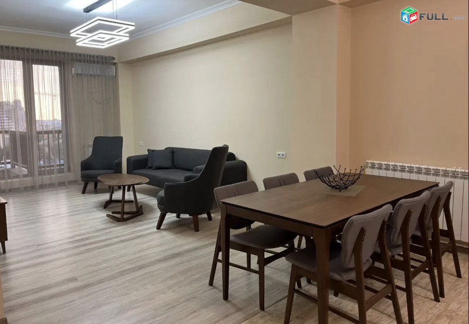 IN0193 Վարձով 3 սենյականոց բնակարան նորակառույց շենքում Պարոնյանի փողոցում