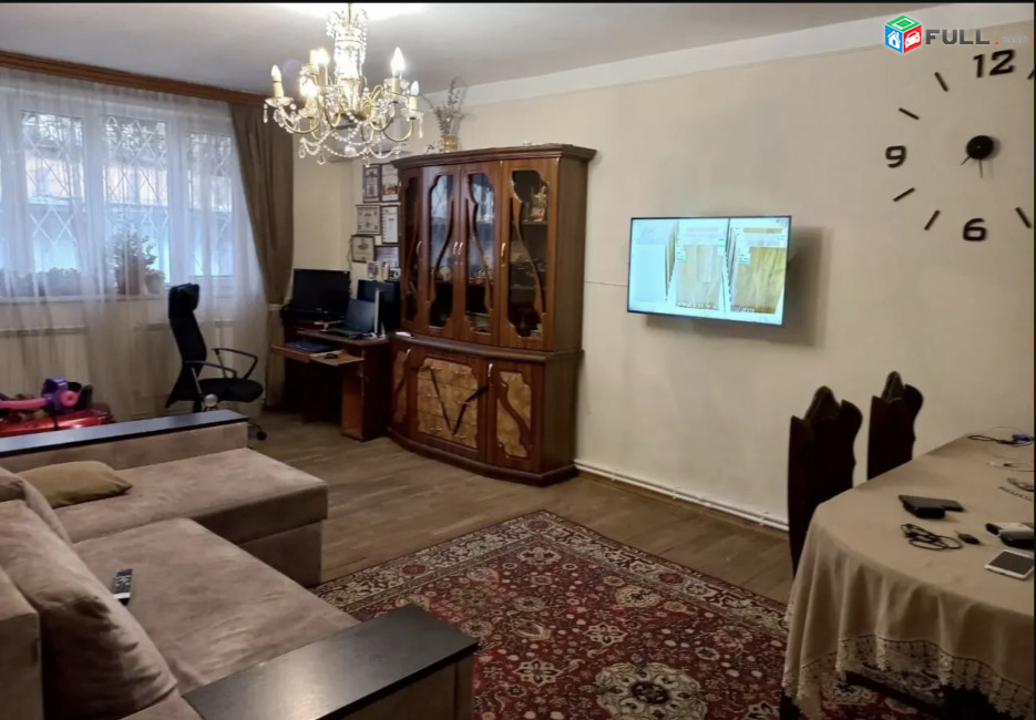 IN0203  Վարձով 3 սենյականոց բնակարան Վառլամ Ավանեսովի փողոցում