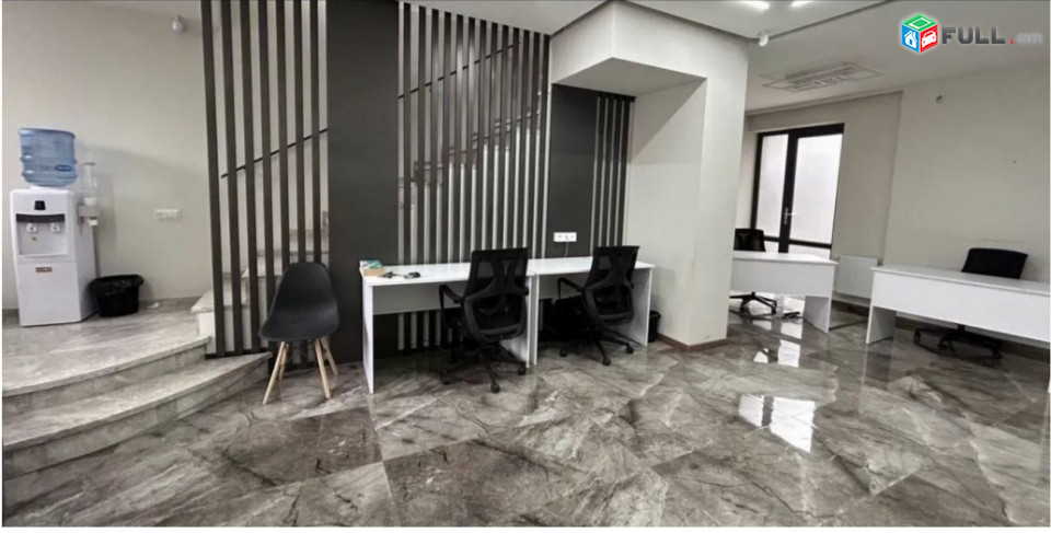 IN0212 Վարձով Երեք հարկանի քարե տուն Այգեձորի փողոցում կենտրոնում, 220 ք.մ., 2 սանհանգույց, կապիտալ վերանորոգված