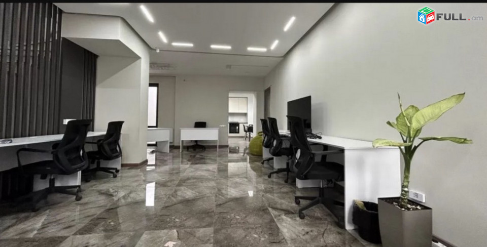 IN0212 Վարձով Երեք հարկանի քարե տուն Այգեձորի փողոցում կենտրոնում, 220 ք.մ., 2 սանհանգույց, կապիտալ վերանորոգված