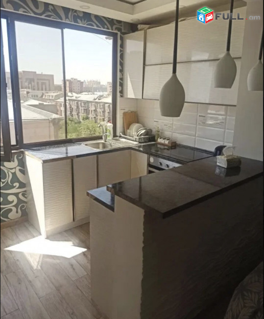 IN0226 Վարձով 2 սենյականոց բնակարան Հանրապետության փողոցում
