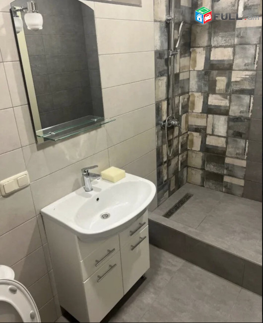 IN0228 Երկու հարկանի քարե տուն Բագրևանդի 50-րդ փողոցում Ավանում, 330 ք.մ., 3+ սանհանգույց
