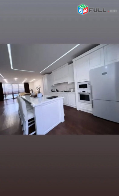 IN0229 Երկու հարկանի քարե տուն Պարույր Սևակ թաղամաս, 5-րդ փողոցում Ավանում, 200 ք.մ., 3+ սանհանգույց