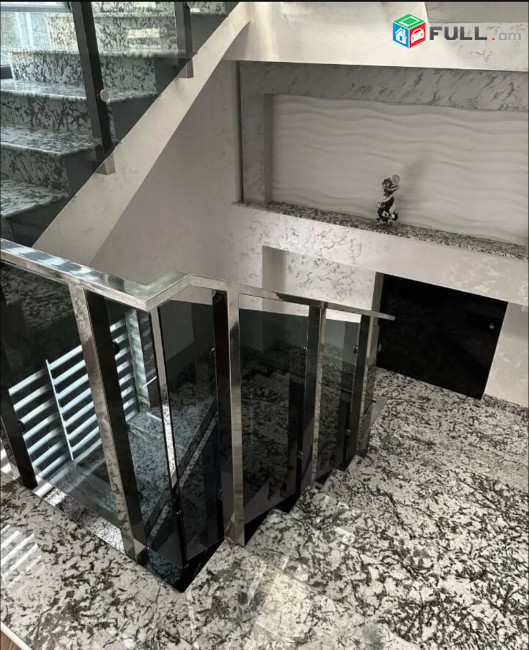 IN0231 Երեք հարկանի քարե տուն Նոր Արեշի 30 - րդ փողոցում Էրեբունիում, 300 ք.մ., 2 սանհանգույց, եվրովերանորոգված