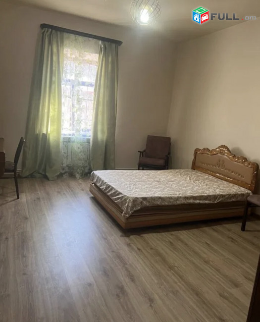 IN0235 Մեկ հարկանի քարե տուն, Կոնդ թաղամաս կենտրոնում, 95 ք.մ., կապիտալ վերանորոգված