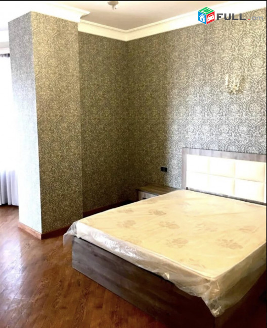 IN0257 Վարձով 3 սենյականոց բնակարան նորակառույց շենքում Վարդանանց փողոցում
