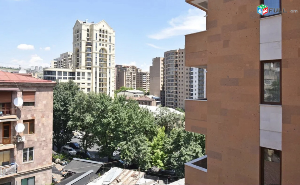 IN0258 Վարձով 3 սենյականոց բնակարան նորակառույց շենքում Սարյանի փողոցում