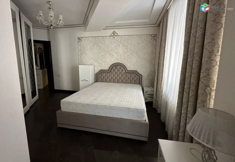 IN0259 Ընդարձակ 3 սենյականոց բնակարան նորակառույց շենքում Հյուսիսային պողոտայում, 186 ք.մ., 2 սանհանգույց