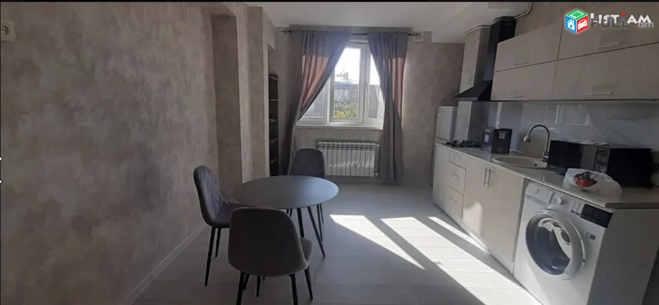 IN0301 Վարձով 2 սենյականոց բնակարան Նար-Դոսի փողոցում