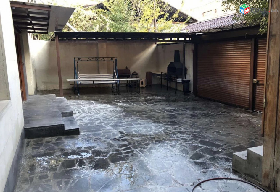 IN0336 Երեք հարկանի քարե տուն Գրիբոյեդով փողոցում Արաբկիրում, 350 ք.մ., 3+ սանհանգույց