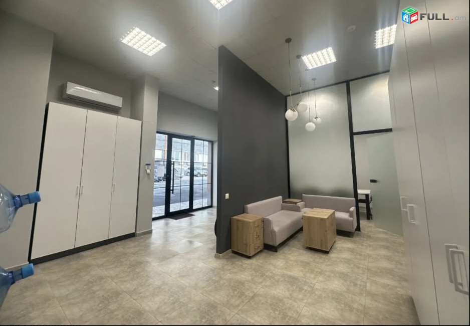 IN0338 Գրասենյակային տարածք Ազատության պողոտայում Արաբկիրում, 433 ք.մ.