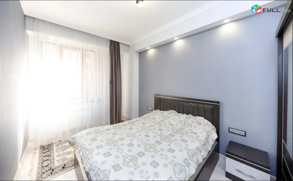 IN0378 Վարձով 3 սենյականոց բնակարան նորակառույց շենքում Ադոնցի փողոցում