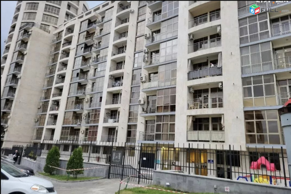 IN0392 Վարձով 4 սենյականոց բնակարան նորակառույց շենքում Վերին Անտառային փողոցում