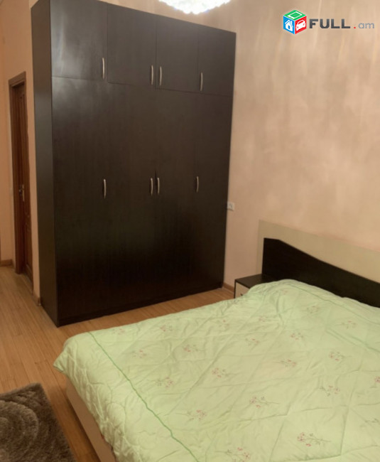 IN0409 Վարձով 3 սենյականոց բնակարան նորակառույց շենքում Արգիշտի փողոցում