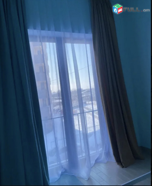 IN0443 Երեք հարկանի թաունհաուզ Ծարավ Աղբյուրի փողոցում Ավանում, 160 ք.մ., 2 սանհանգույց