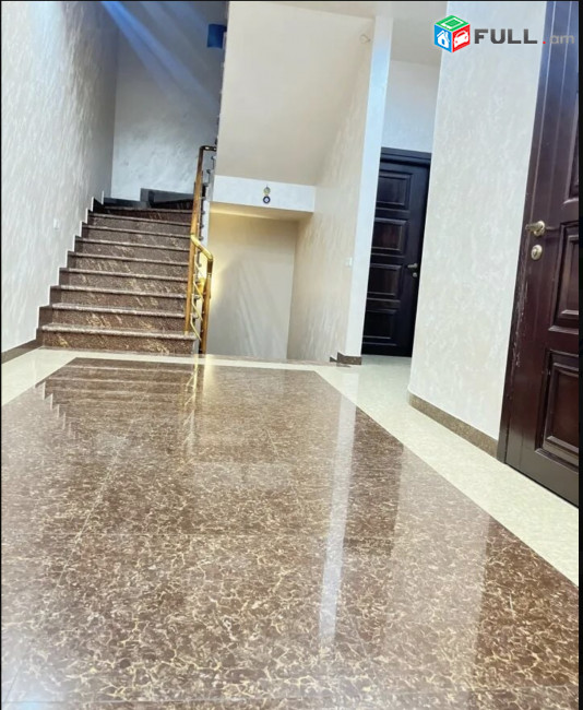 IN0447 Չորս հարկանի քարե տուն,Մարշալ Բաբաջանյան փողոցում,Ավանում, 400 ք.մ., 2 սանհանգույց, եվրովերանորոգված
