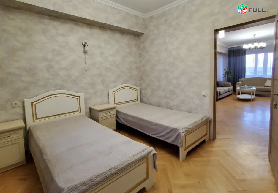 IN0485 Վարձով 3 սենյականոց բնակարան Օրբելի եղբայրների փողոցում