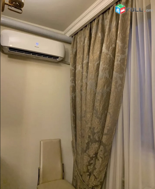 IN0481Վարձով 3 սենյականոց բնակարան Աբովյան փողոցում