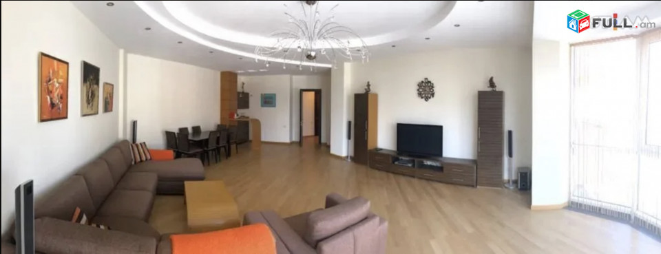 IN0488 Ընդարձակ 4 սենյականոց բնակարան նորակառույց շենքում Ամիրյան փողոցում, 240 ք.մ