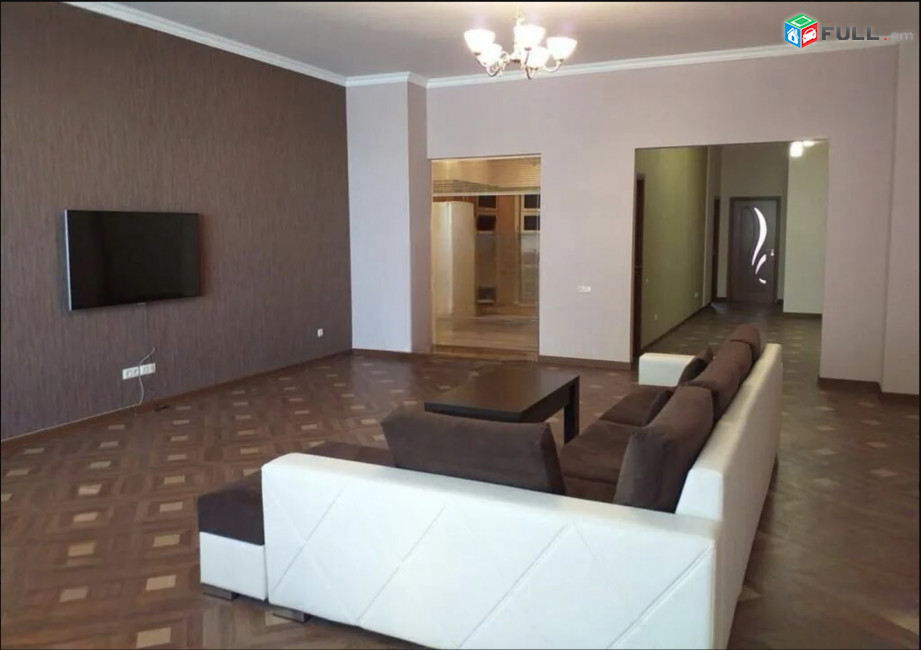 IN0489 Վարձով 4 սենյականոց բնակարան նորակառույց շենքում Արամի փողոցում