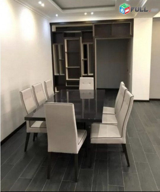IN0501 Վարձով 4 սենյականոց բնակարան նորակառույց շենքում Արամի փողոցում