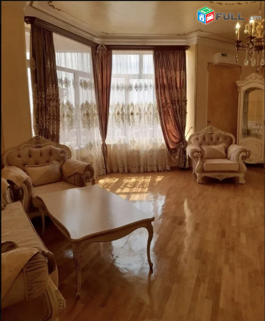 IN0504 Երկու հարկանի քարե տուն Անտառային փողոցում կենտրոնում, 279 ք.մ., 3+ սանհանգույց, մեծ հողամաս