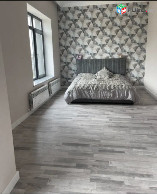 IN0574 Երեք հարկանի տուն Գեներալ Նվեր Սաֆարյանի փողոցում Ավանում, 468 քմ, 3+ սանհանգույց