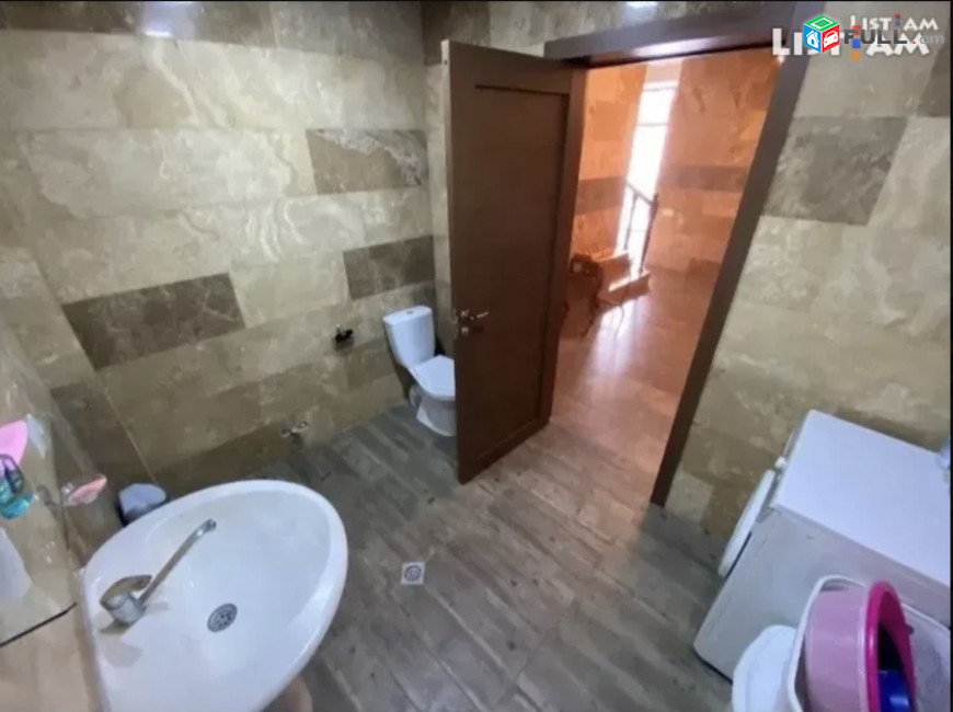 IN0576 Երկու հարկանի քարե տուն Մարշալ Խուդյակովի փողոցում Ավանում, 430 քմ, 3+ սանհանգույց, եվրովերանորոգված