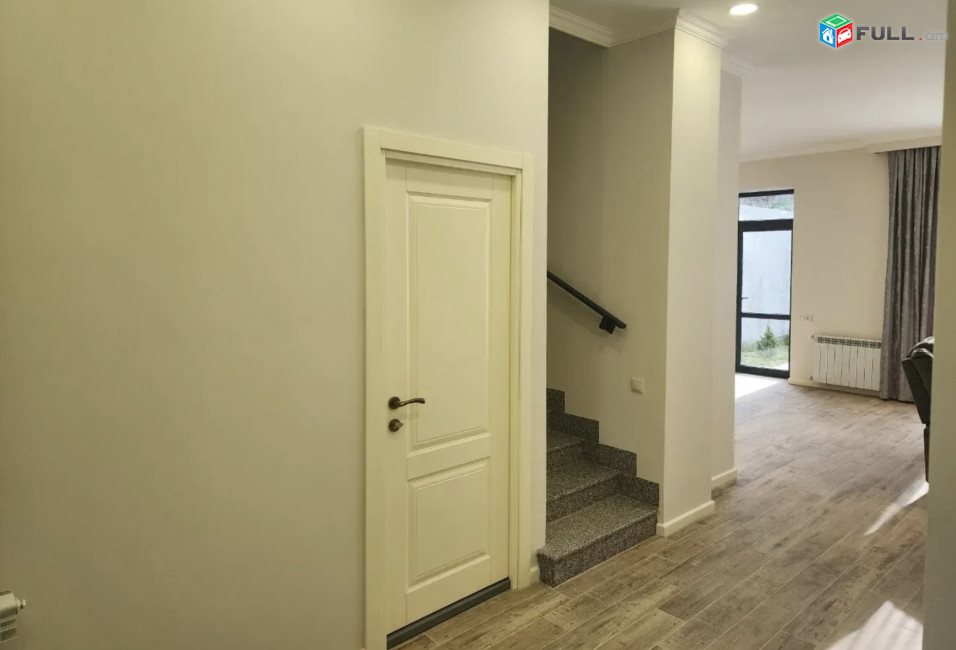 IN0582  Երկու հարկանի թաունհաուզ Ռուբինյանց փողոցում Ավանում, 190 քմ, 3+ սանհանգույց, եվրովերանորոգված