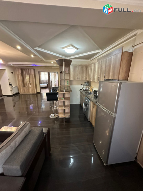 IN0588  Վարձով 3 սենյականոց բնակարան Սարյանի փողոցում