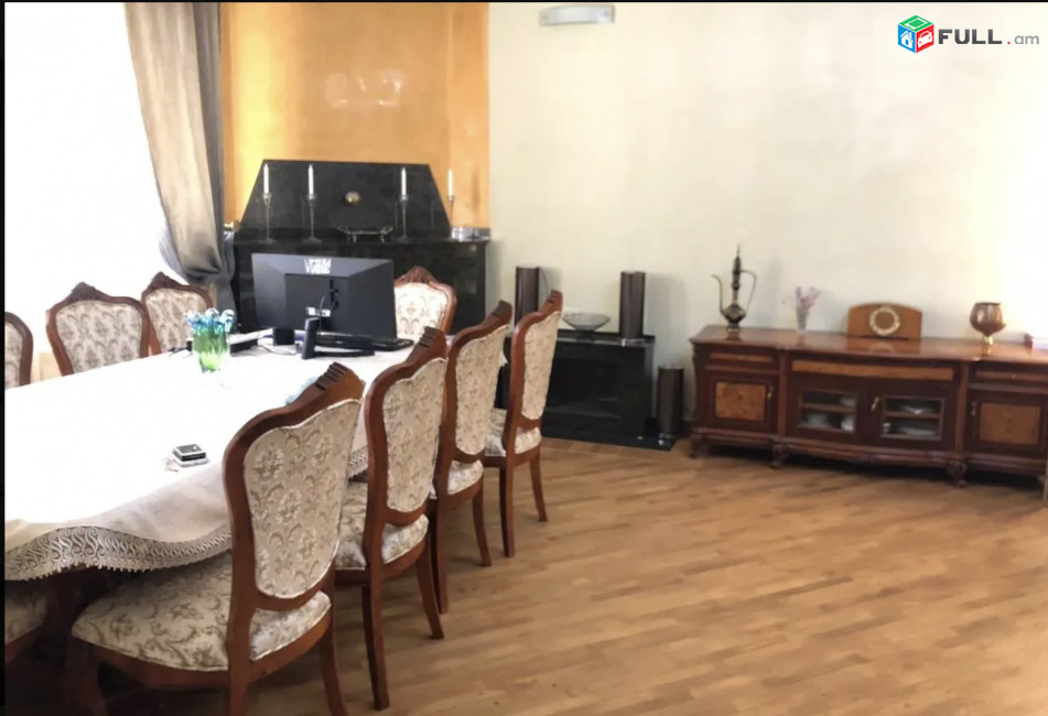 IN0599 Երեք հարկանի քարե տուն Արաբկիրի 39-րդ փողոցում Արաբկիրում, 185 քմ, 2 սանհանգույց, եվրովերանորոգված