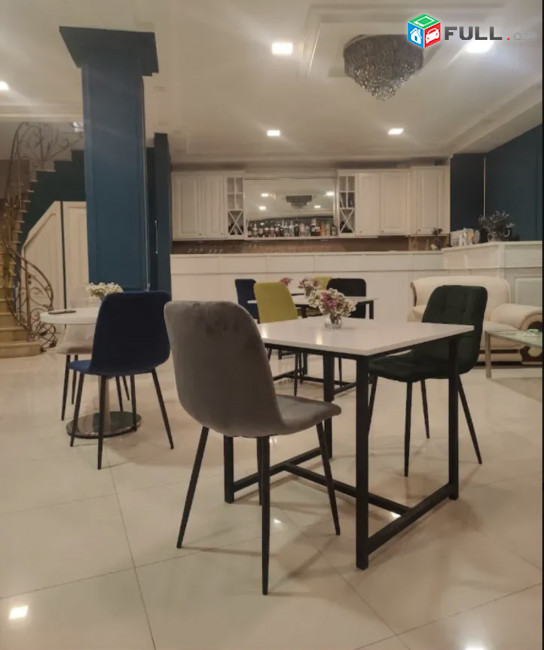 Հյուրանոց Չարենցի փողոցում կենտրոնում