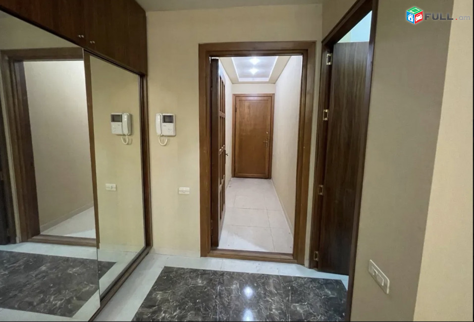 IN0613 Վարձով 5 սենյականոց բնակարան նորակառույց շենքում Զաքյան փողոցում