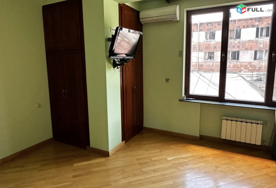 IN0615 Վարձով 5 սենյականոց բնակարան Ալեք Մանուկյան փողոցում