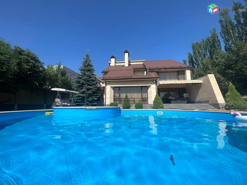 IN0623  Երեք հարկանի քարե տուն Ձորաղբյուրում, 600 քմ, 3+ սանհանգույց, մեծ հողամաս, կապիտալ վերանորոգված