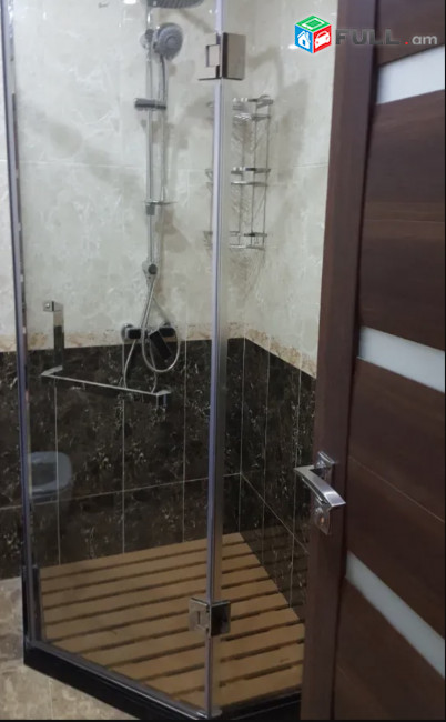 IN0642 Վարձով 3 սենյականոց բնակարան նորակառույց շենքում Վերին Անտառային փողոցում