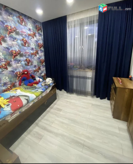 IN0653  Երկու հարկանի թաունհաուզ, Վահագնի Թաղամաս Աջափնյակում, 300 քմ, 3+ սանհանգույց