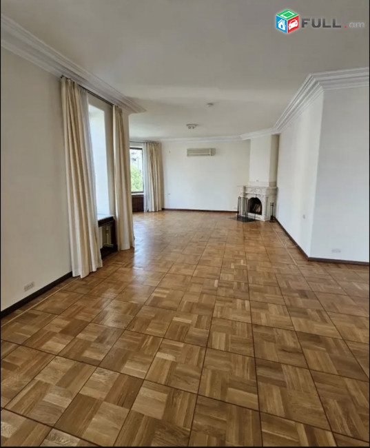IN0658  Երեք հարկանի տուն Շարա Տալյան փողոցում կենտրոնում, 353 քմ, 3+ սանհանգույց, եվրովերանորոգված