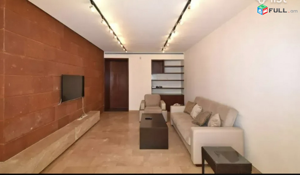 IN0661  Երեք հարկանի քարե տուն, Վահագնի Թաղամաս Աջափնյակում, 440 ք.մ., 3+ սանհանգույց