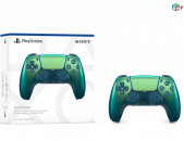  PlayStation DualSense™ Wireless Controller – Chroma Teal 