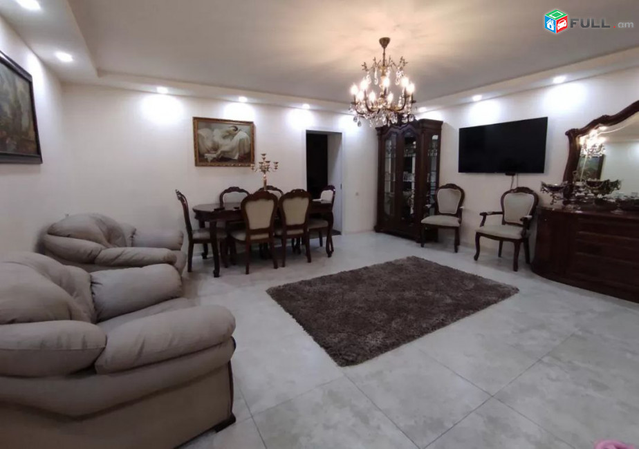 5 սենյականոց բնակարան Դրոյի փողոցում, 124 ք.մ., մի քանի պատշգամբ, կապիտալ վերանորոգված, քարե շենք