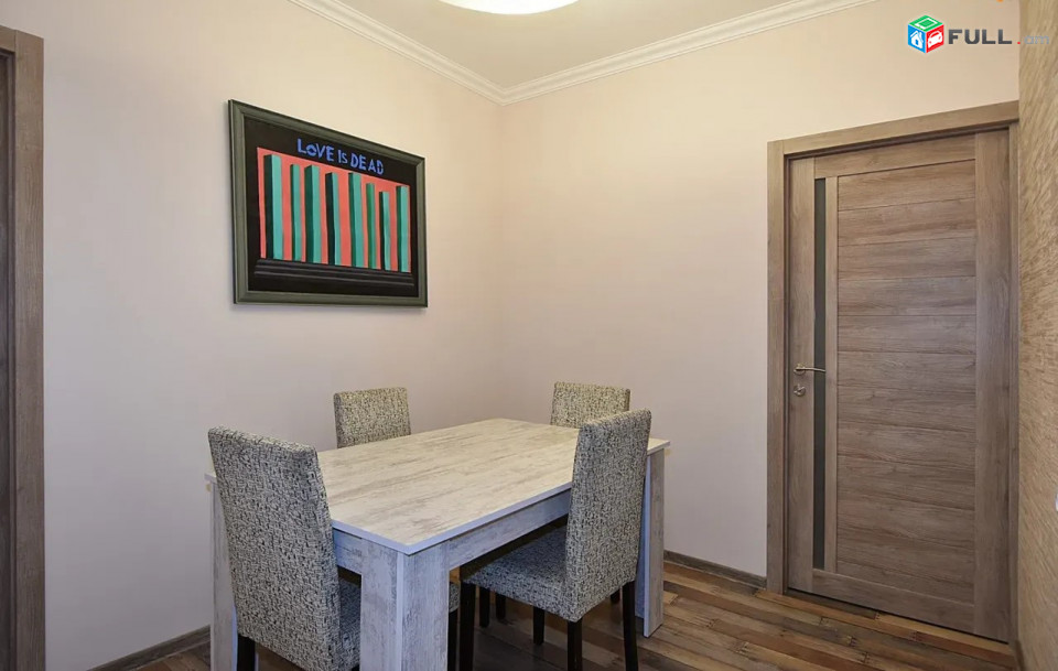 3 սենյականոց բնակարան Կոմիտասի պողոտայում, 90 ք.մ., կապիտալ վերանորոգված, քարե շենք