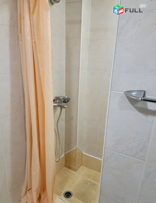 3-комн. квартира на ул. Езника Кохбаци, 81 кв.м.